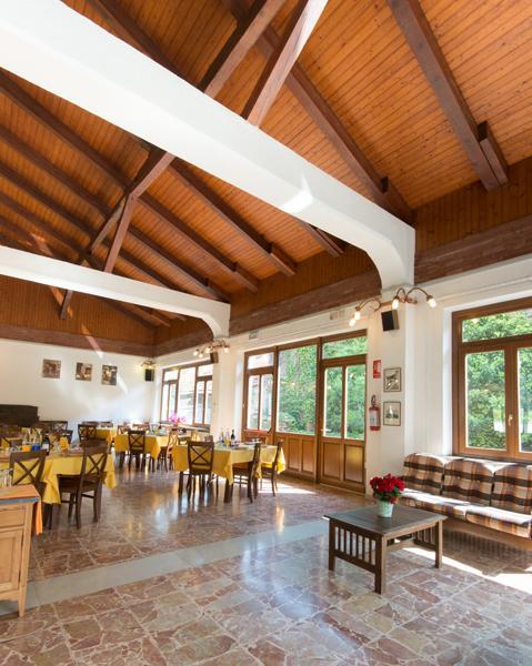 Hôtel Foresteria Valdese à Torre Pellice Extérieur photo